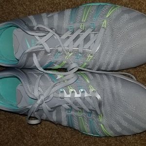 Nike Women's Free 2015 - size 11